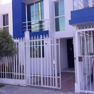 Casa Entera Amplia Y Confortable Cerca A Terminal De Buses Santa Marta Сasa de vacaciones