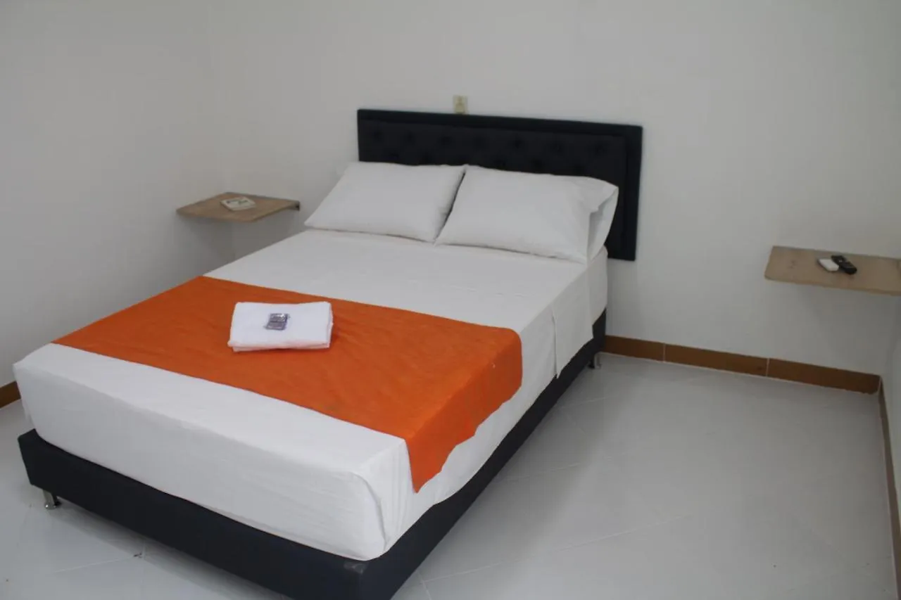 Hotel Picasso 70 Medellin 3*,