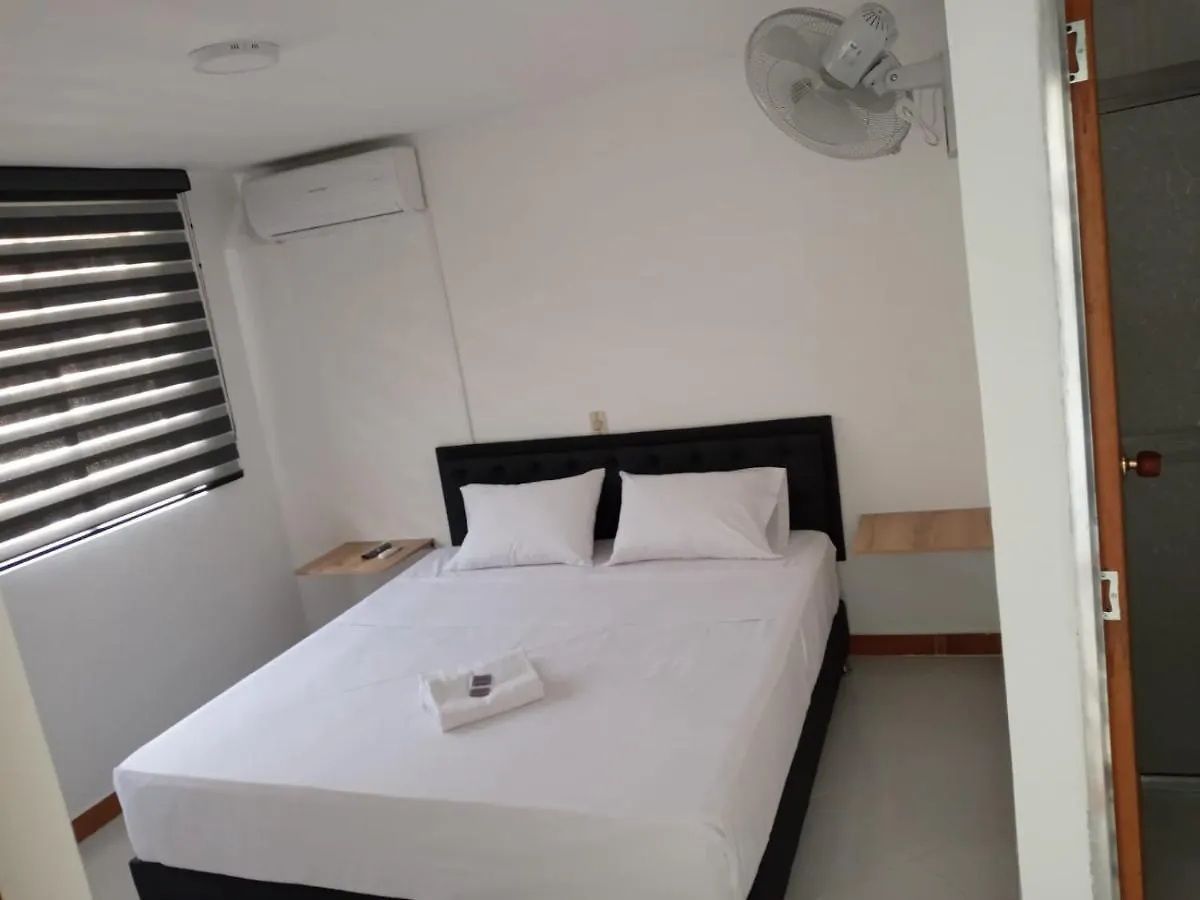 Hotel Picasso 70 Medellin 3*,  Colombia
