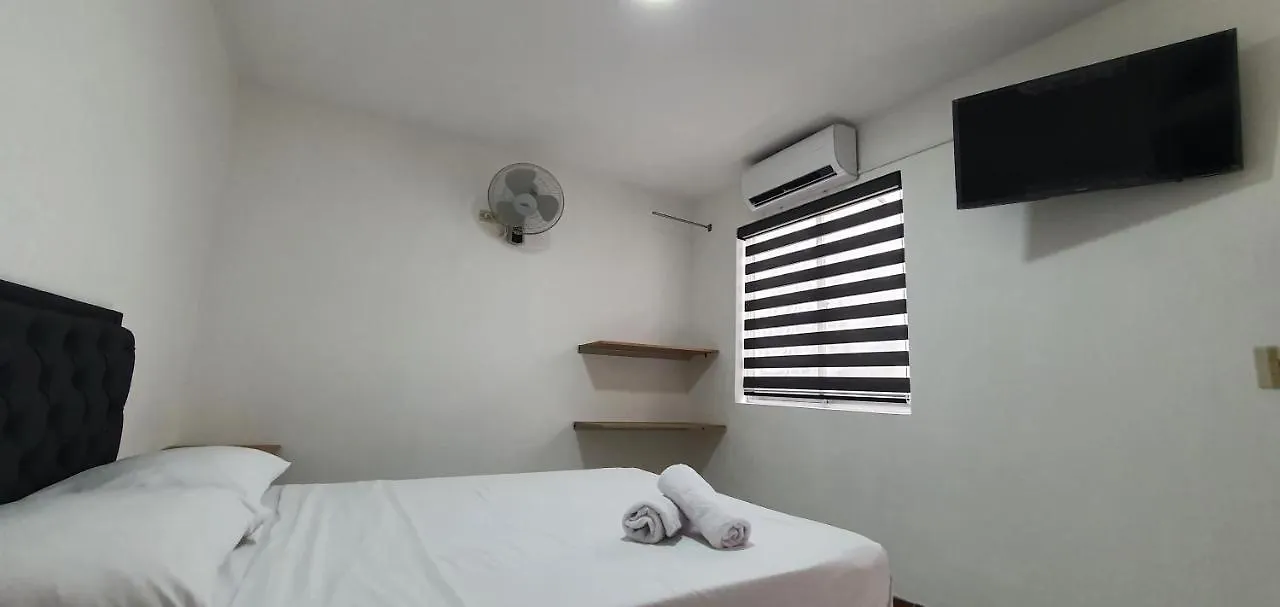 Hotel Picasso 70 Medellin
