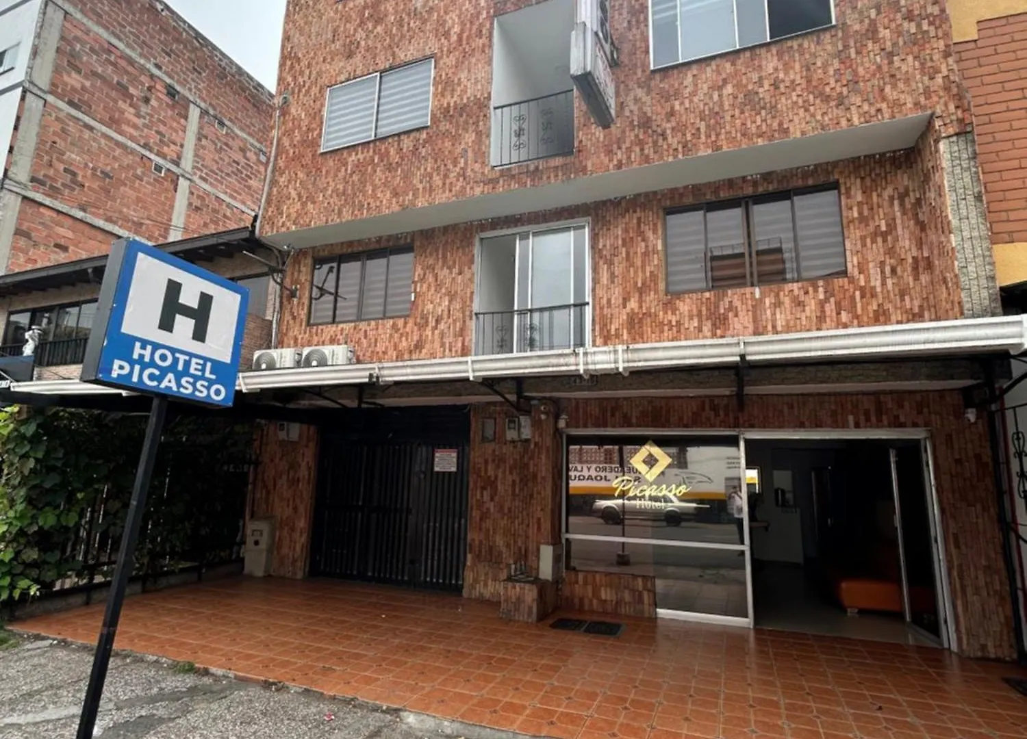 Hotel Picasso 70 Medellin